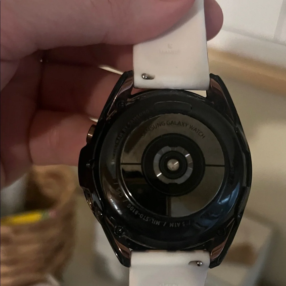 Samsung Leopard Print Smartwatch Rose Gold with Pink Bands